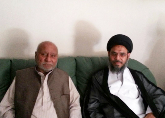 Baquer Zaidi sitting with Ayatullah Aqeel ul Gharavi